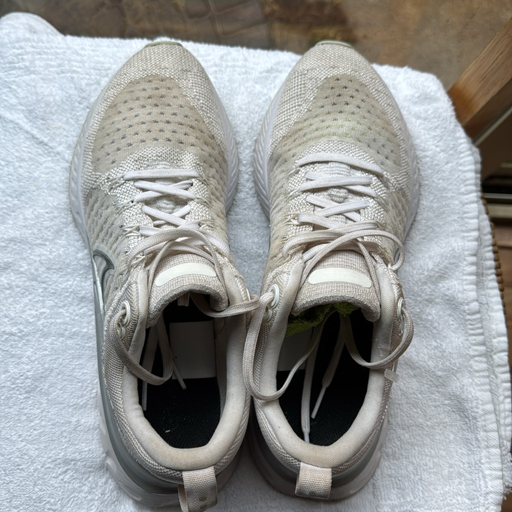 Nike Infinity React 2 - image 2